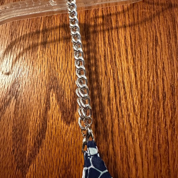 Cute Cold Shoulder Top - Picture 5 of 5